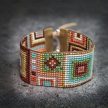 Ethnic bracelet - beading - Natal
