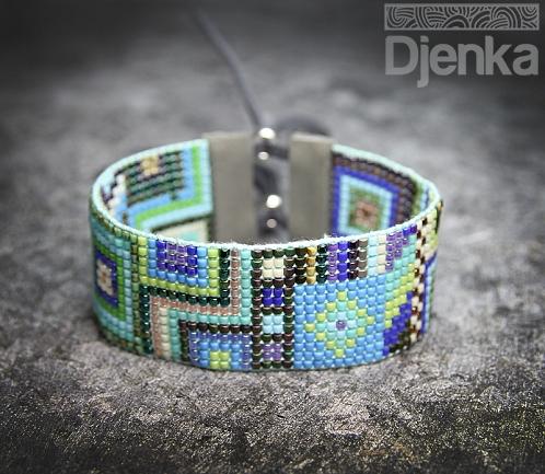 Ethnic bracelet - beading - Temate